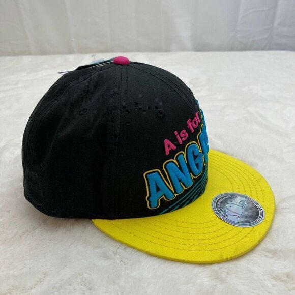 NWT Angry Birds Embroidered Snapback Cap A Is For Angry Black Concept One Access - Picture 11 of 11